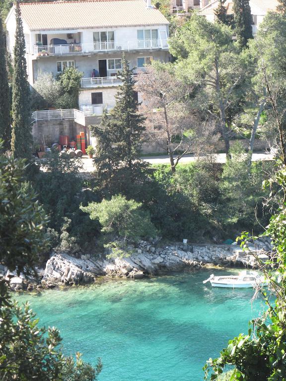 Apartments Zuvela Korcula Town Exterior photo
